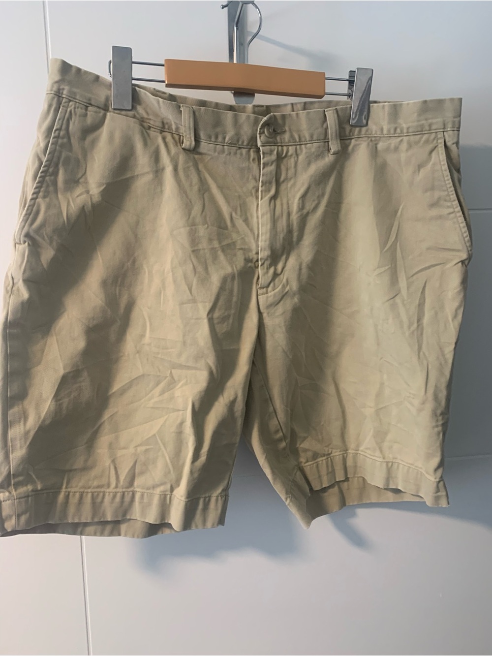 Ralph Lauren Men's Light Khaki Flat-Front Shorts A15